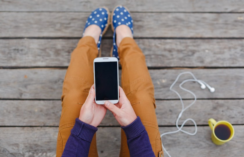 Millennial-smart-phone