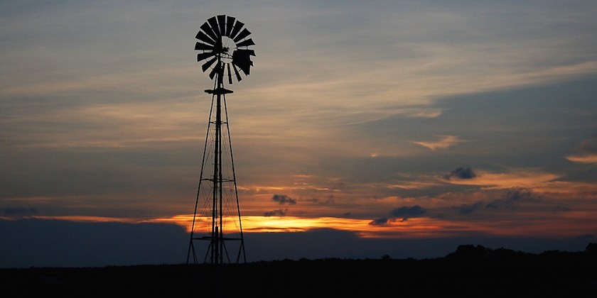 Texas-ranch-sunset-windmill