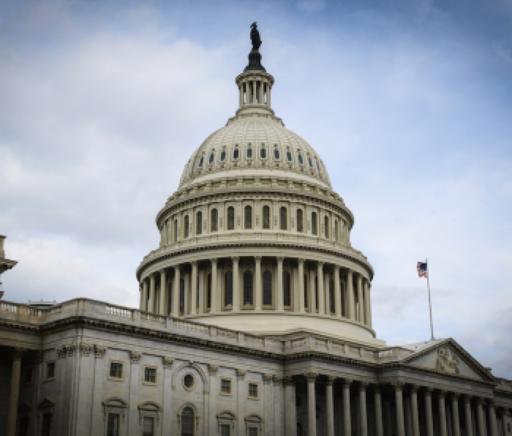 US-Capitol-clouds