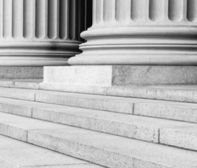 court-steps