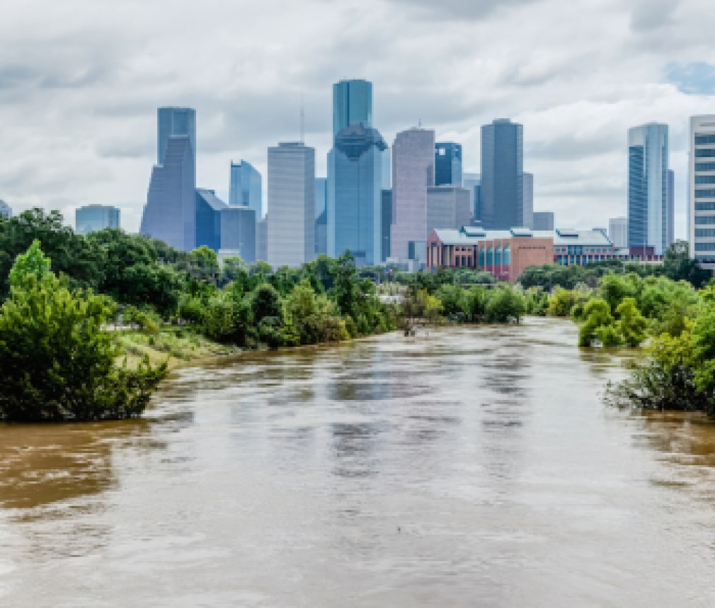 flood_HoustonSkyline