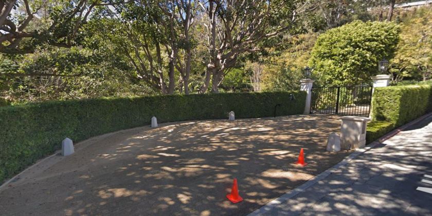 gates-of-chartwell