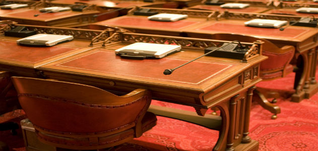 senatedesk1