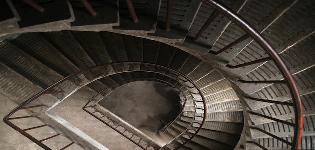 spiral-stairs-down