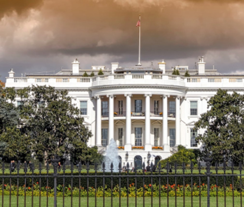Panoramic view of the White House in Washington DC