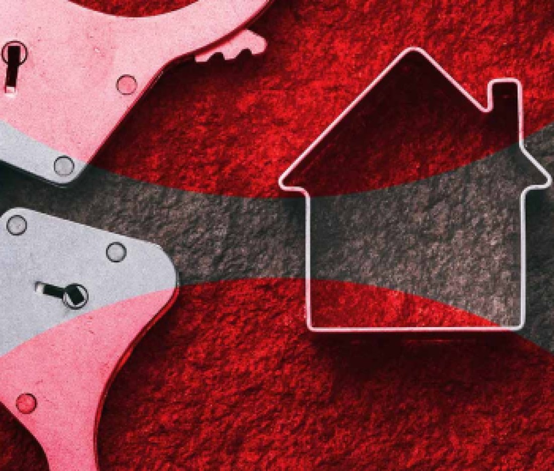 mortgage fraud, handcuffs
