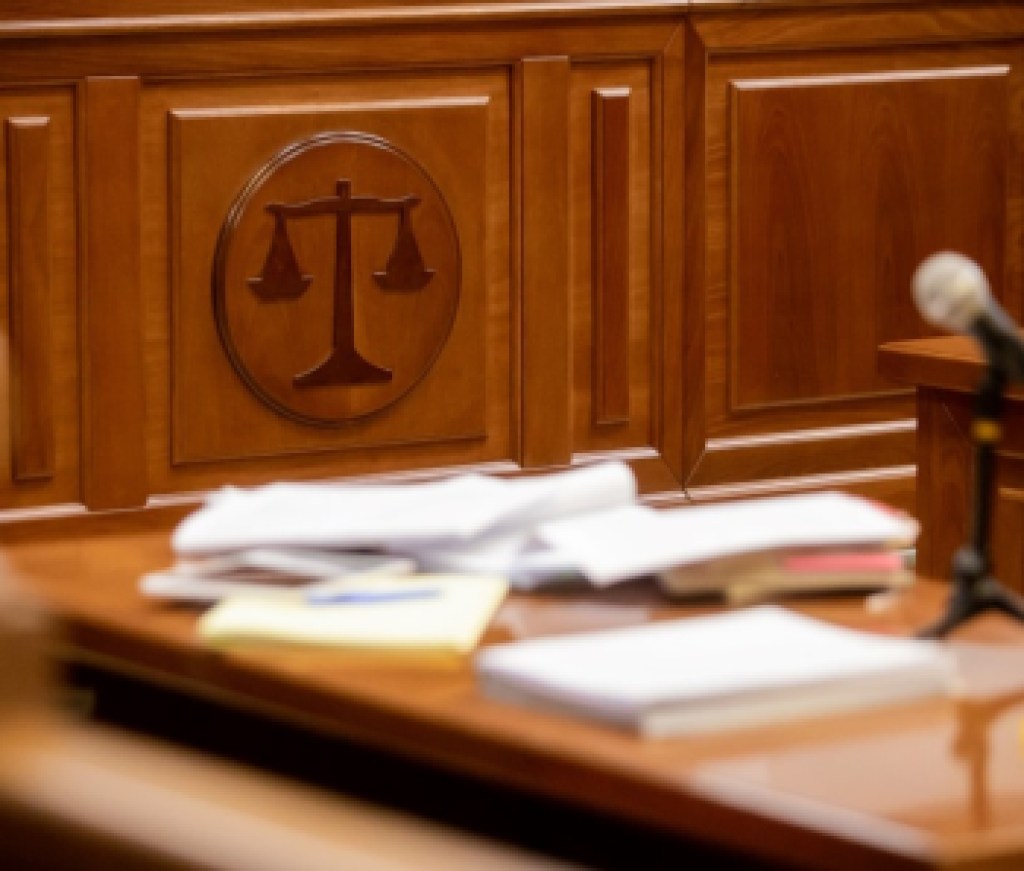 Lawsuits, Courts, Justice 4