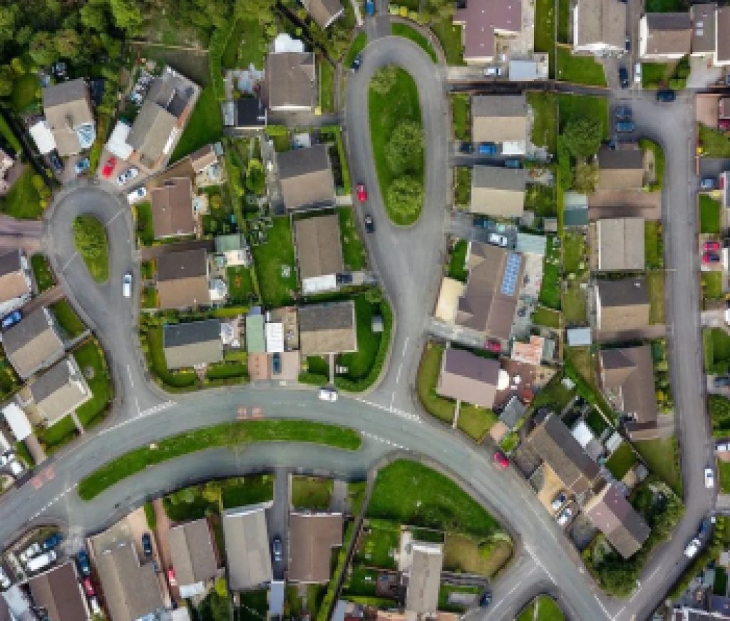 Houses-Neighborhoods, Single Family 3