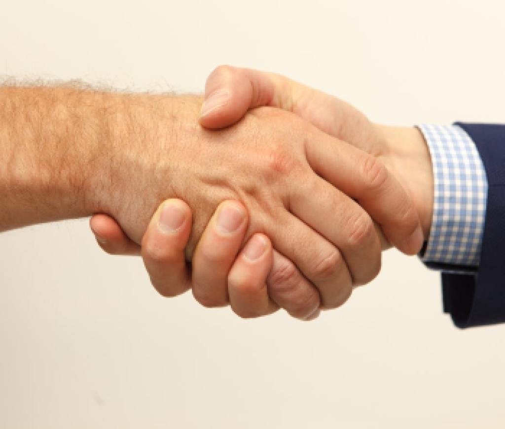 handshake2_unsplash