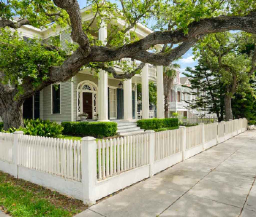 Houses-Individual, Two Story 4