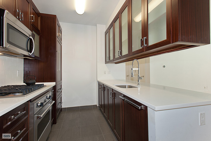 $1 million NYC studio kitchen