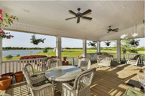 Sulphur Springs home porch